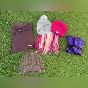 Winter Hats, Gloves and Scarves
